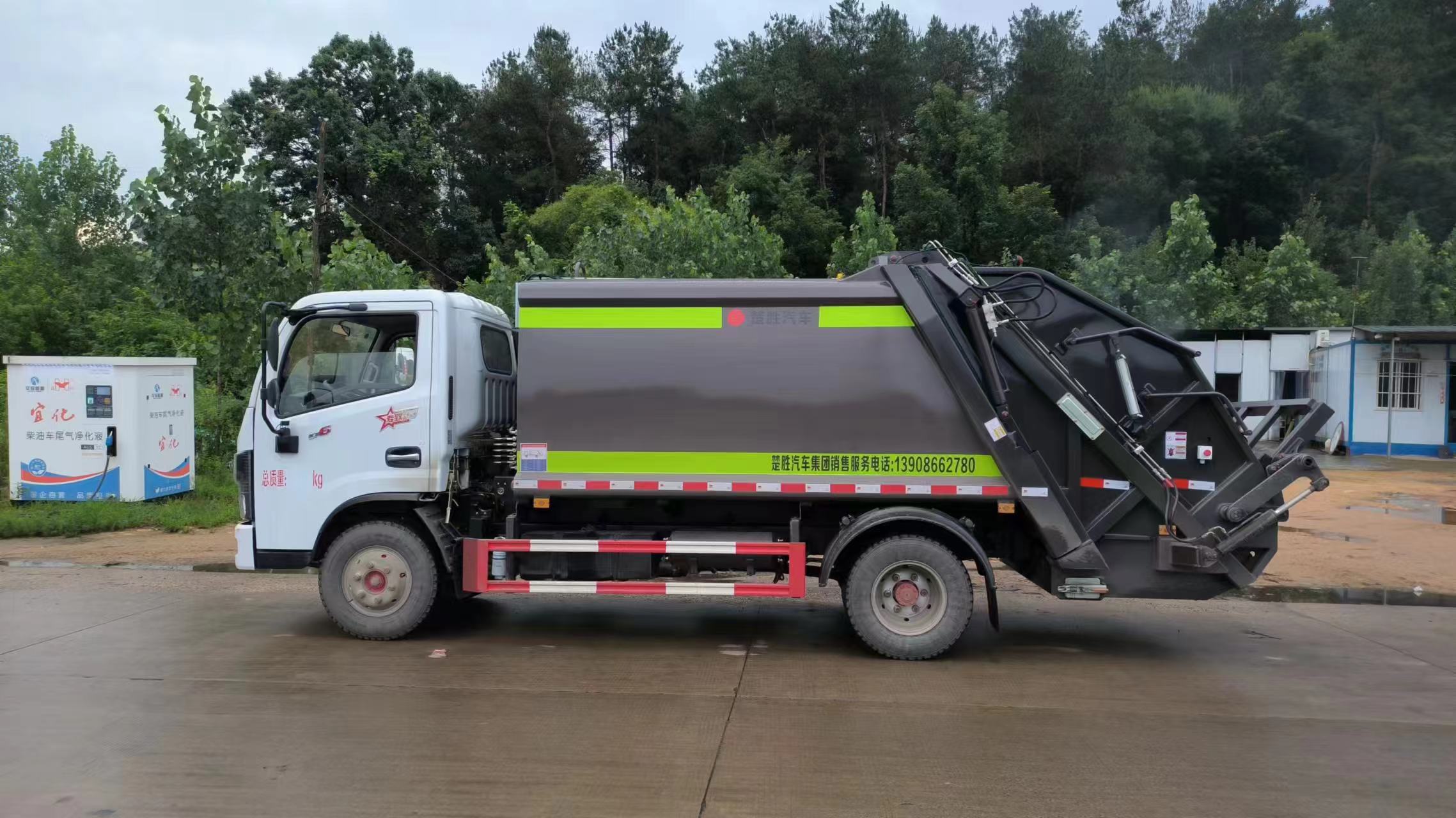 6方玉柴140马力压缩垃圾车